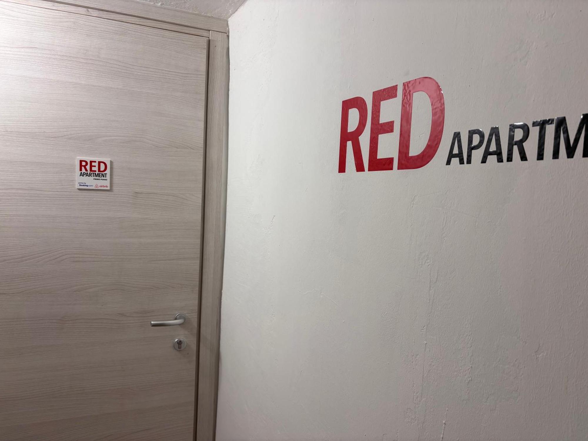 Red Appartament Bagnolo Piemonte المظهر الخارجي الصورة